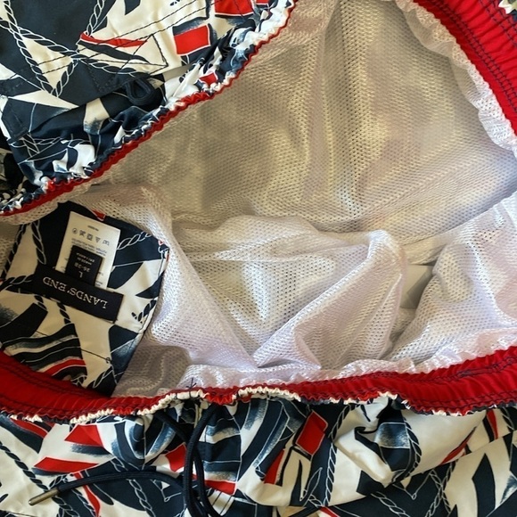 Lands End Board Shorts Mens L 2 pairs Swim trunks sailboat/waves Beach Nautical - Picture 3 of 9